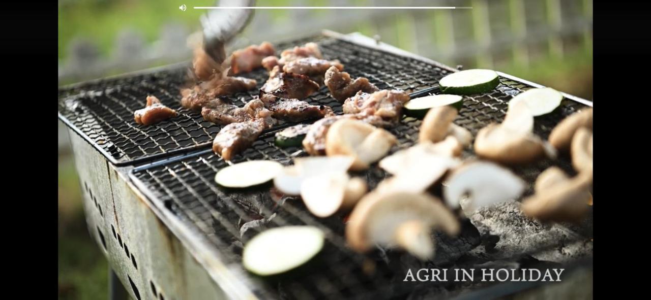 Agri In Holiday Hirosaki Eksteriør bilde